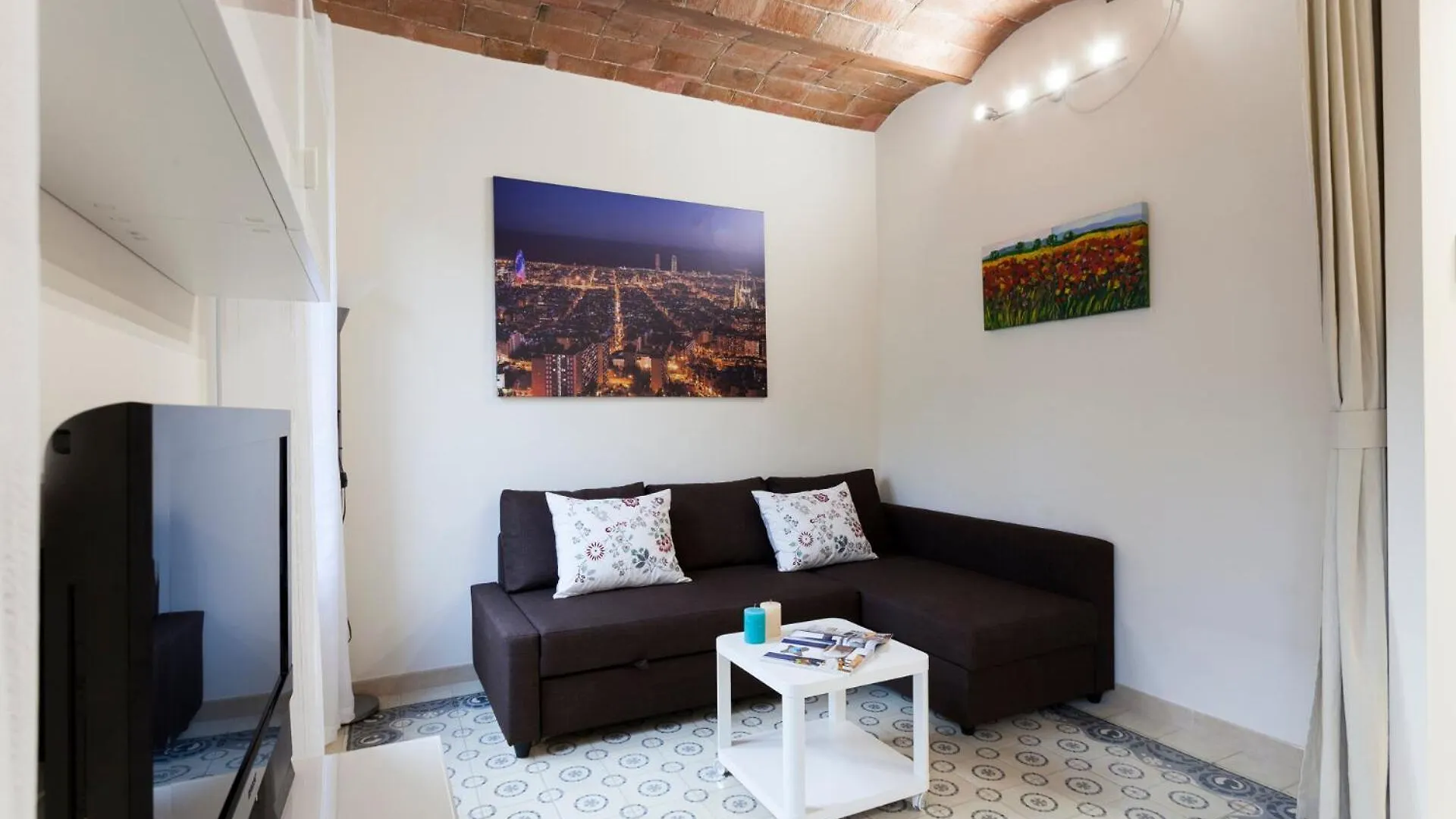 2582 - Ab Sagrada Familia Marina Apartment Barcelona Spain